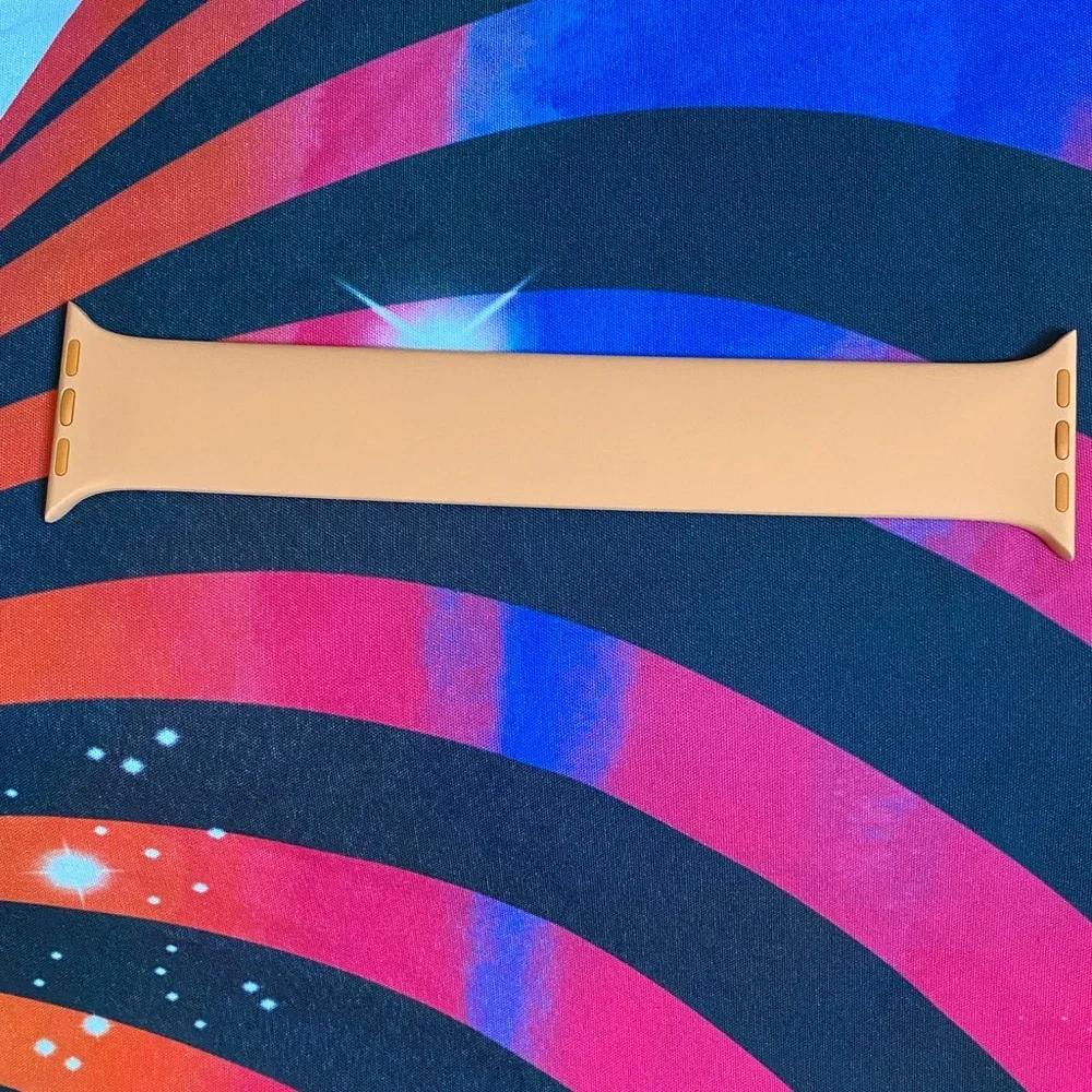 Apple Watch Solo Loop Band - Marigold Orange - Size 5, 41mm - Picture 5 of 5